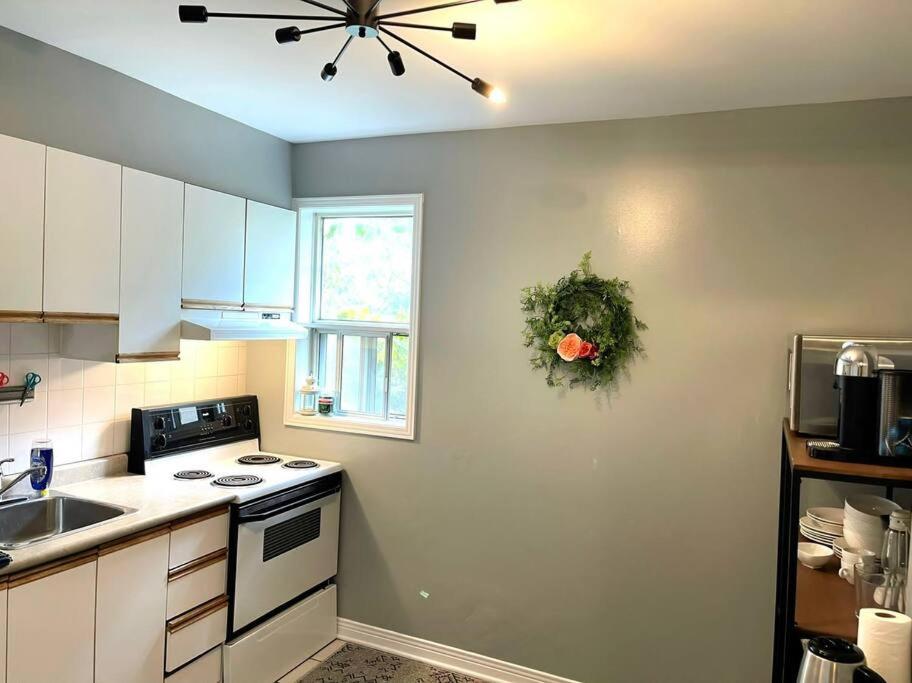 Superb Spacious Loft Old Toronto Near Distillery District Buitenkant foto